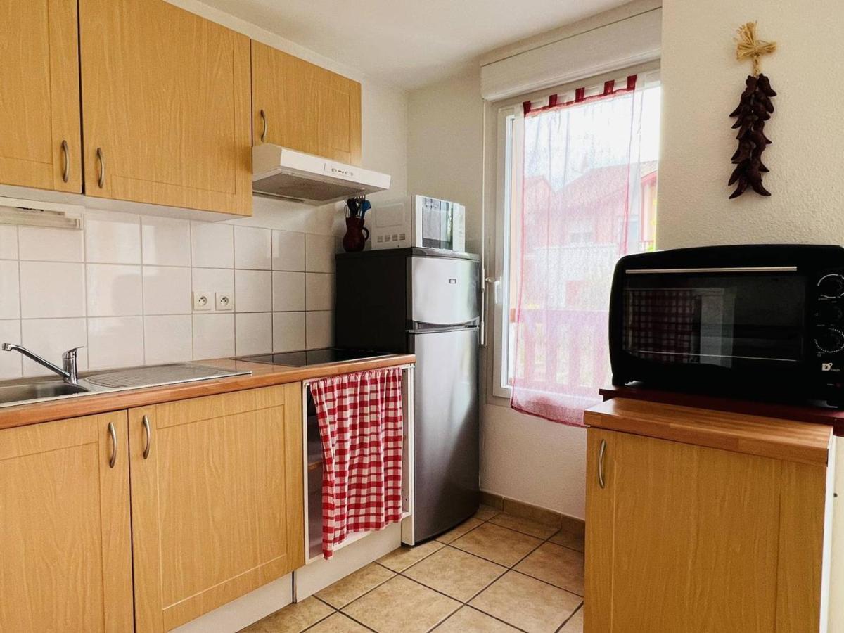 Appartement F2 A Cambo-Les-Bains Avec Piscine, Proche Thermes, Terrasse Et Parking - Fr-1-495-36 Екстериор снимка